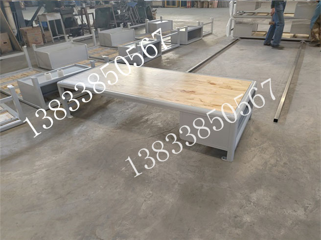 玉树监狱床具